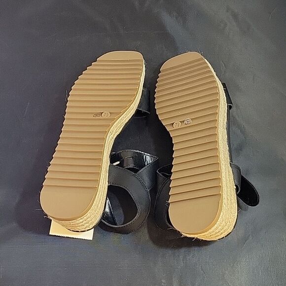 BRAND NEW A.N.A NEW APPROACH ADJUSTABLE BUCKLE ANKLE ONE BAND WEDGE SAND… - Picture 10 of 15